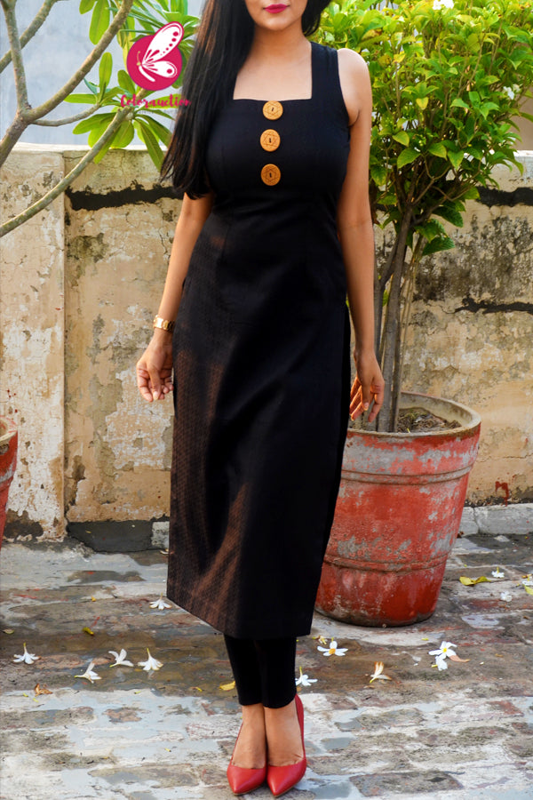 Blacki Dobby Sleeveless Straight Kurti