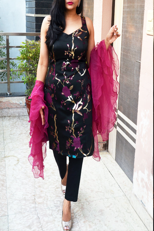 Black &amp; Magenta Padded Brocade Keyhole Back short Length Kurti with Black Cotton Silk Pants and Dark Pink Organza Three-Tier Ruffle Stole