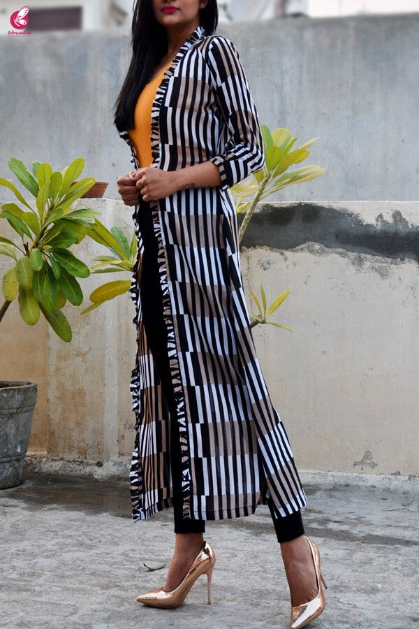 Black and White Printed Summer Cool Long Shrug