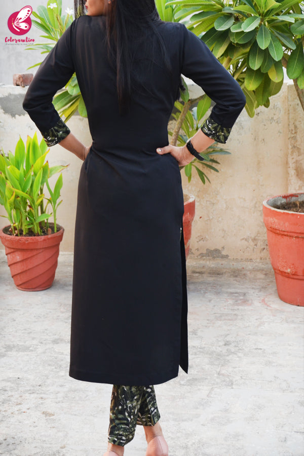 Black &amp; Green Printed Crepe Kurti with Printed Crepe Pants