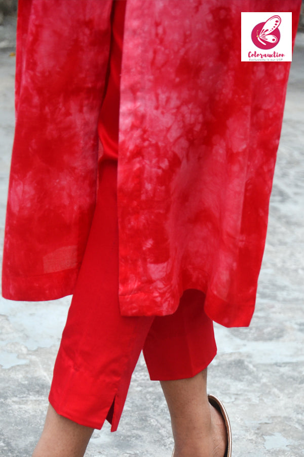 Red &amp; White Tie &amp; Dye Rayon Kurti with Red Cotton Silk Pants