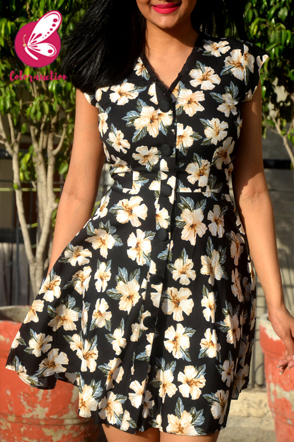 Black &amp; White Printed Floral Crepe Short Dress