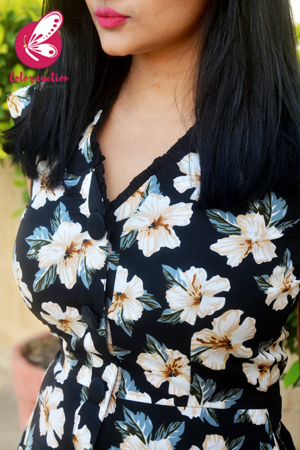 Black &amp; White Printed Floral Crepe Short Dress